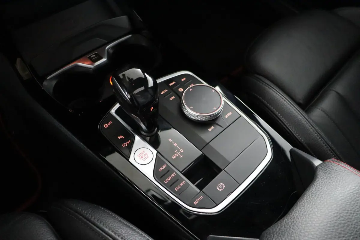 128ti Business Edition Plus High Executive | Stuurwielrandverwarming | Panoramadak | Harman Kardon | Head-Up Display | M Sportstoelen