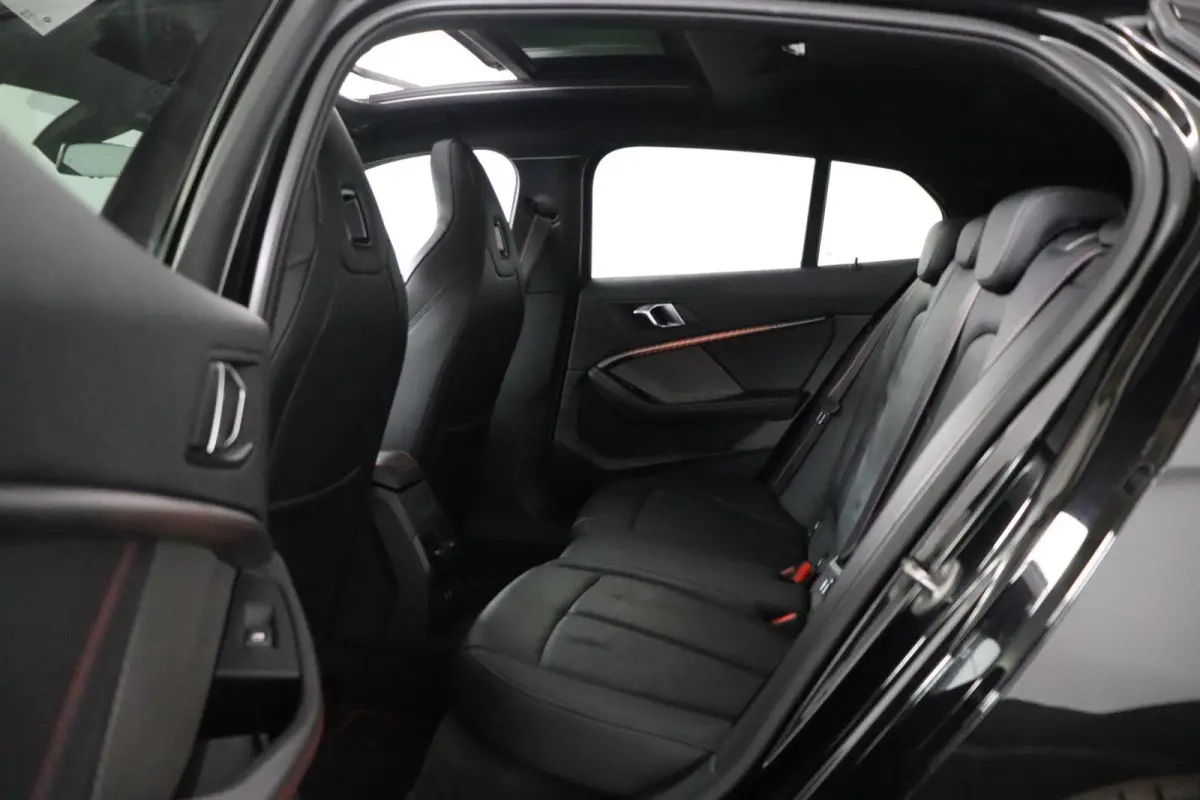 128ti Business Edition Plus High Executive | Stuurwielrandverwarming | Panoramadak | Harman Kardon | Head-Up Display | M Sportstoelen