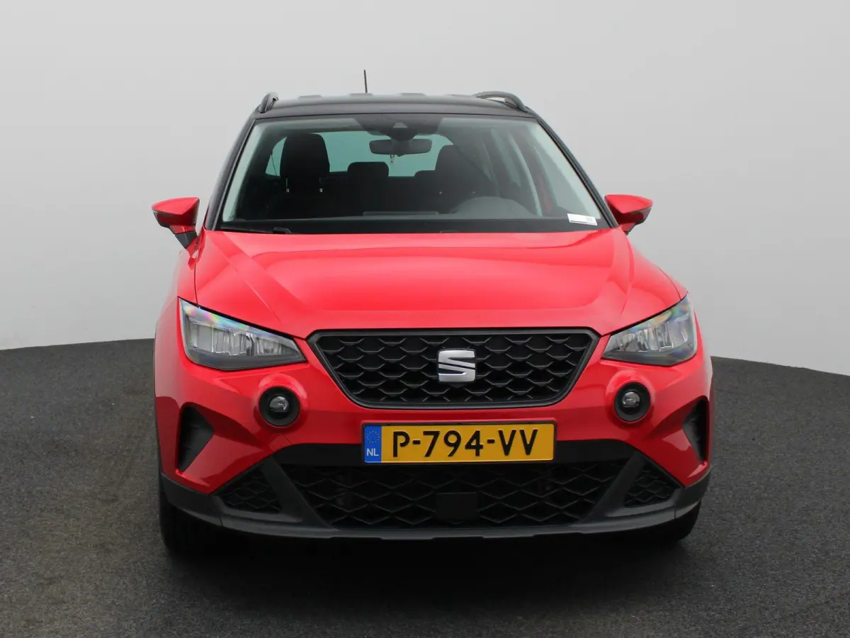 1.0 TSI Style Business Intense | Apple Carplay / Android Auto | Parkeersensoren | Stoelverwarming | Trekhaak |