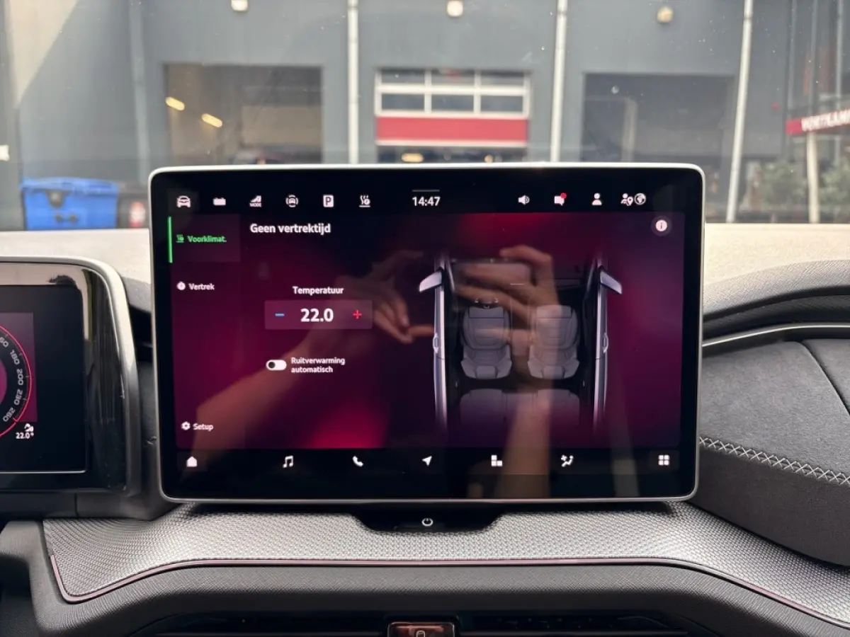 1.5 TSI PHEV SPORTLINE FISCAAL LAAG!! TREKHAAK/20''/PANO-DAK/ELEK-KLEP/ACC/360-CAMERA