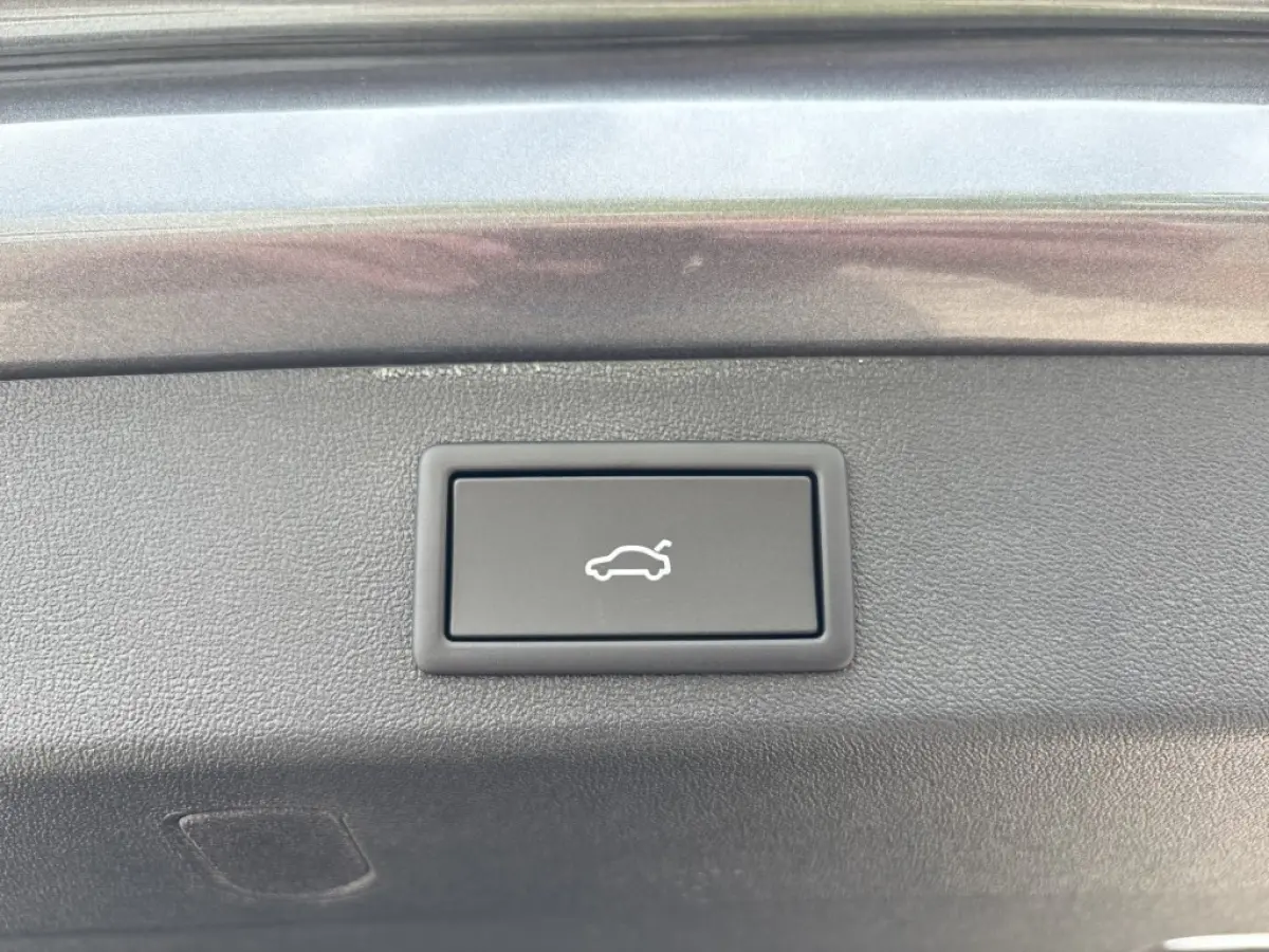 1.5 TSI PHEV SPORTLINE FISCAAL LAAG!! TREKHAAK/20''/PANO-DAK/ELEK-KLEP/ACC/360-CAMERA