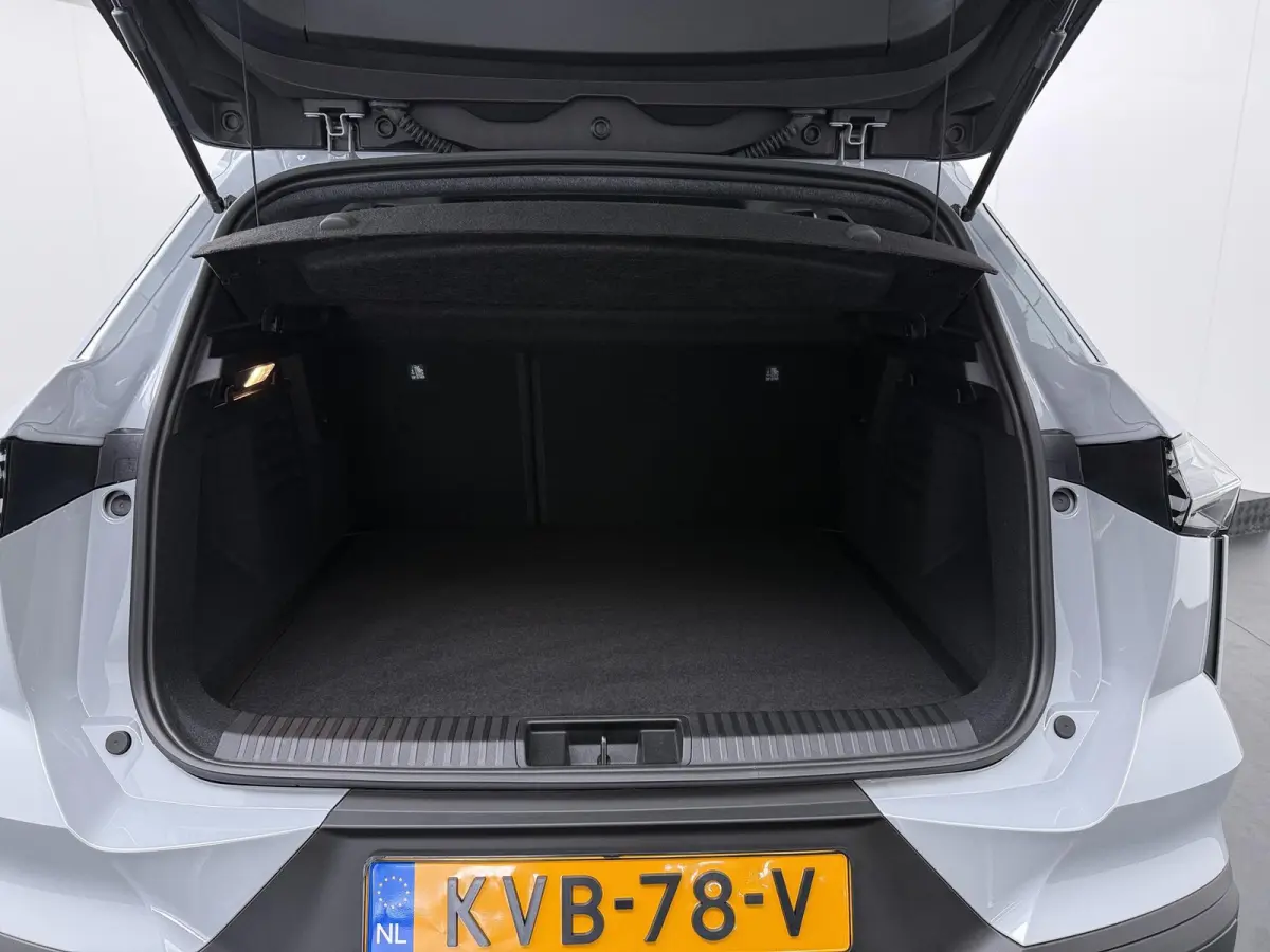 evolution full hybrid E-Tech 160 | pack navigation |