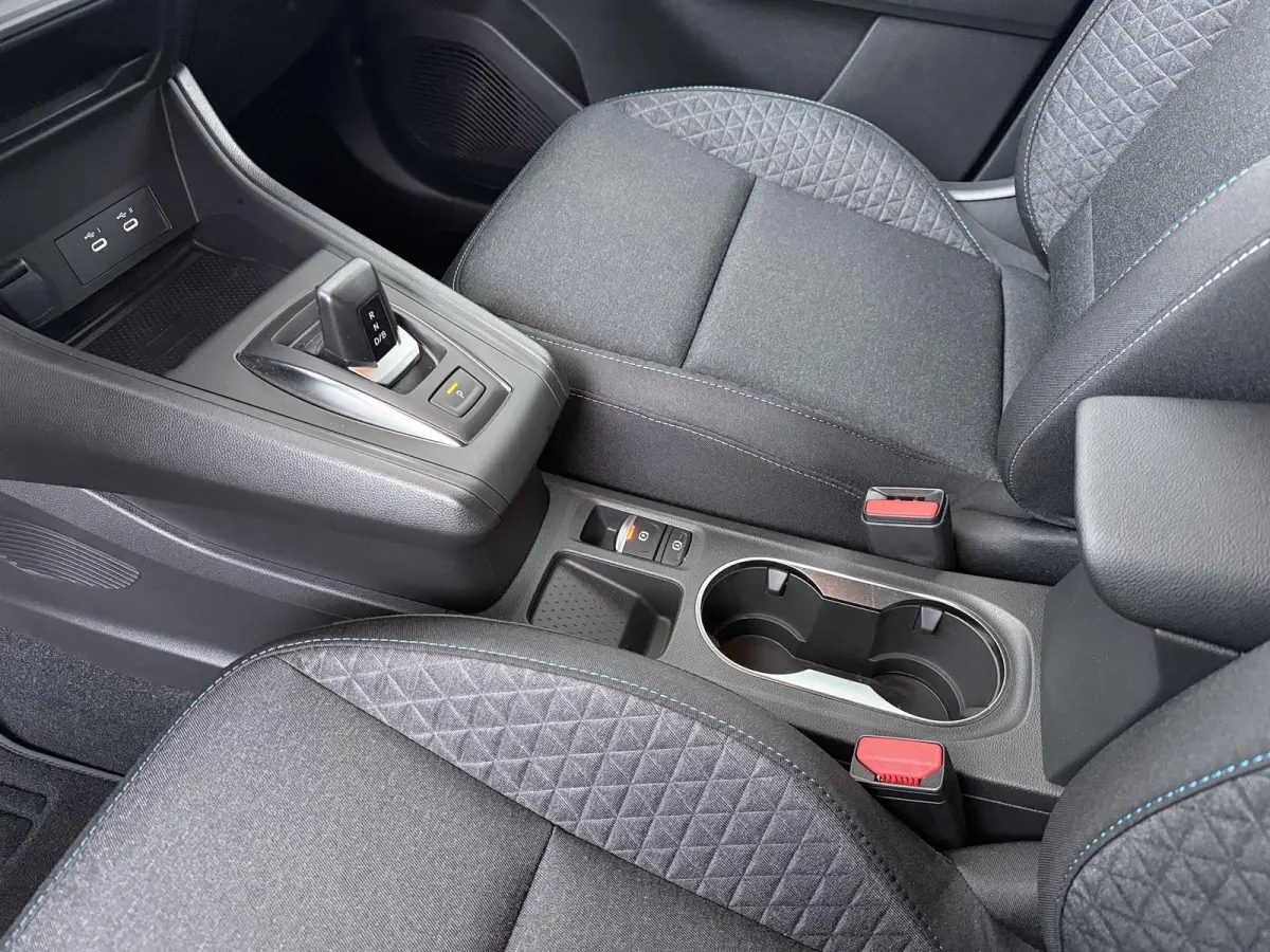 evolution full hybrid E-Tech 160 | pack navigation |