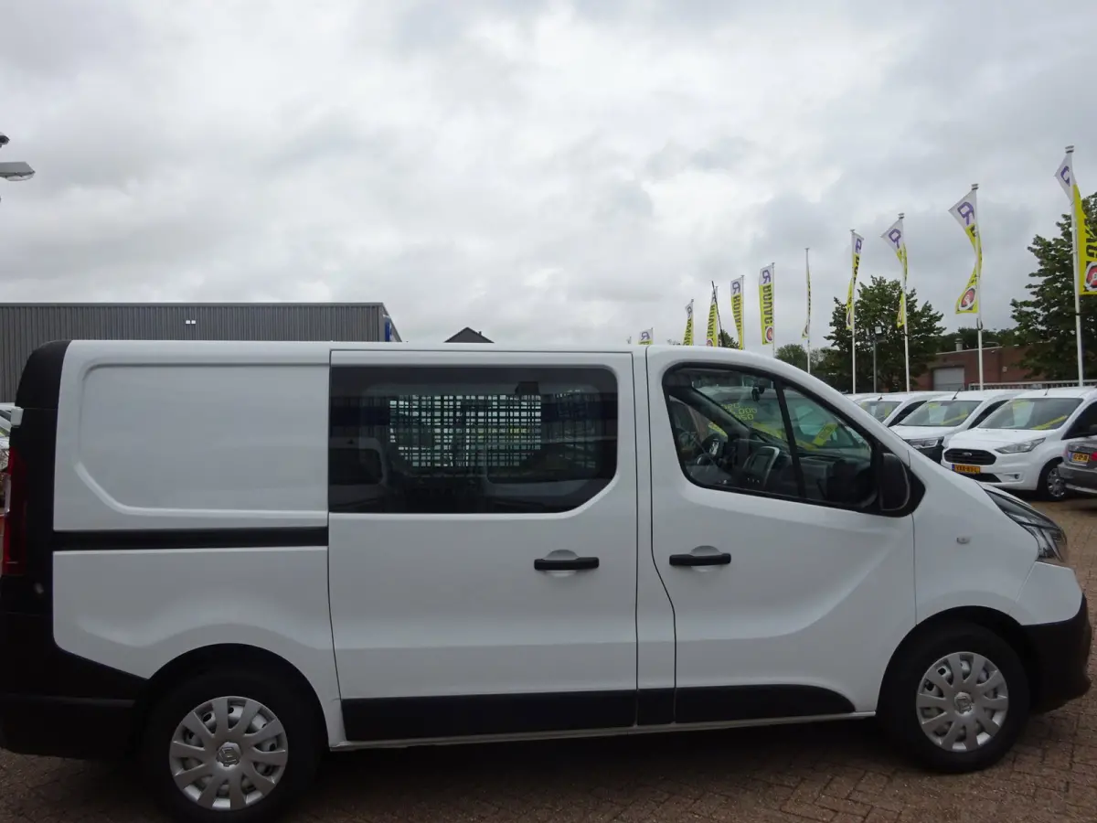 2.0 dCi 120 T29 L1H1 2 x SCHUIFDEUR AIRCO NAVIGATIE CRUISE CONTROL