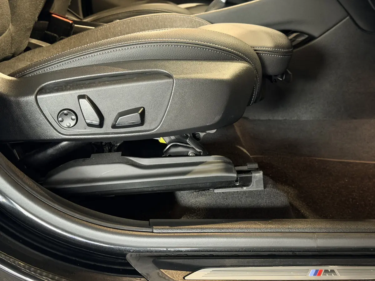 xDrive25e High Executive M-Sport | '19 | Camera | HUD | Electrische stoelen | Carplay