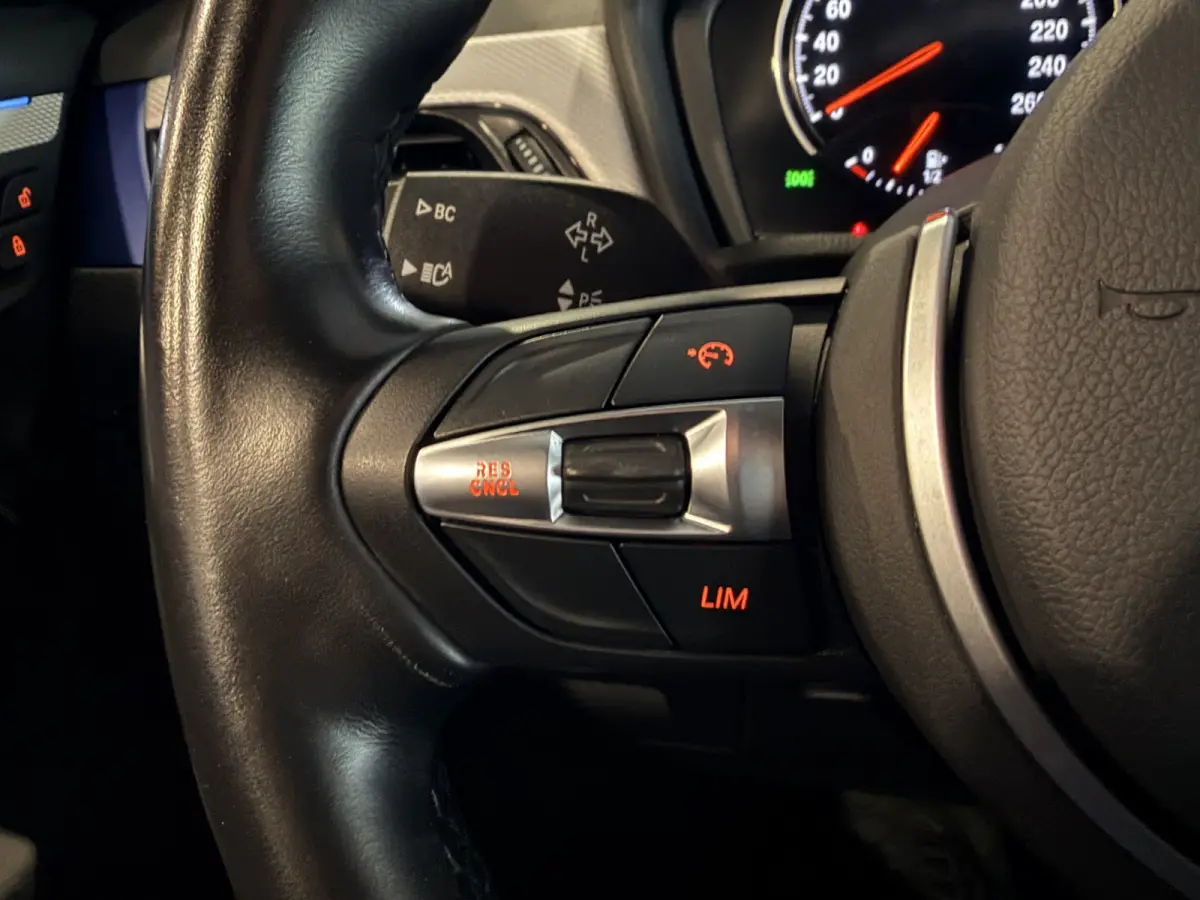 xDrive25e High Executive M-Sport | '19 | Camera | HUD | Electrische stoelen | Carplay