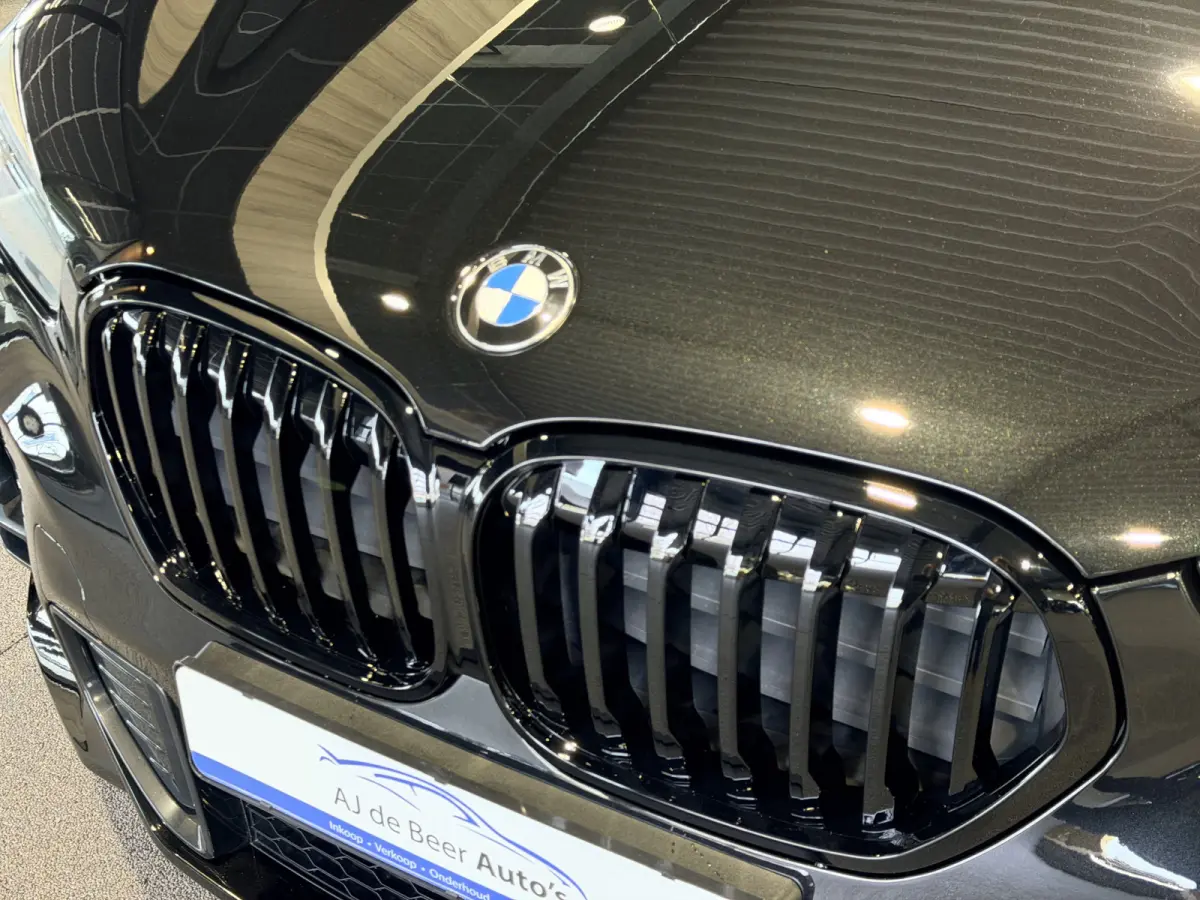 xDrive25e High Executive M-Sport | '19 | Camera | HUD | Electrische stoelen | Carplay