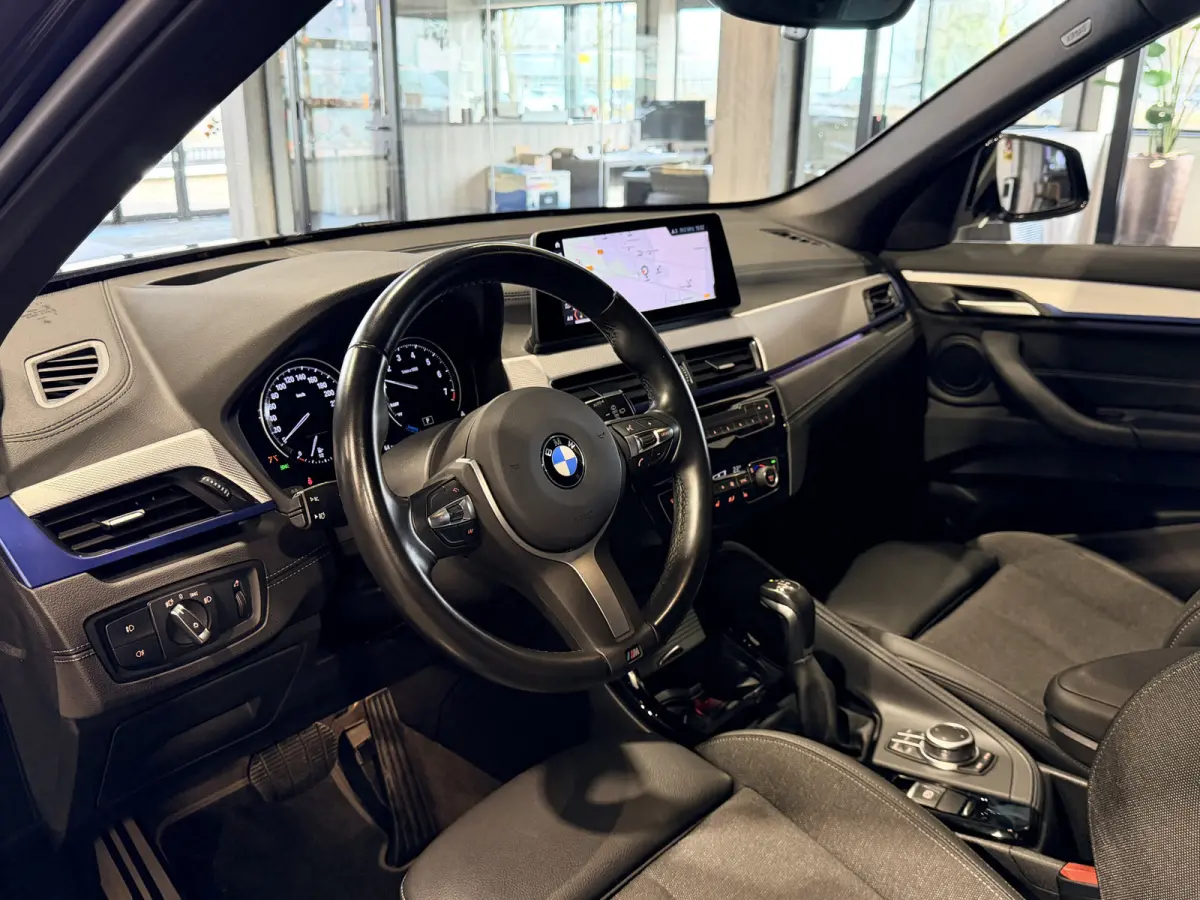 xDrive25e High Executive M-Sport | '19 | Camera | HUD | Electrische stoelen | Carplay