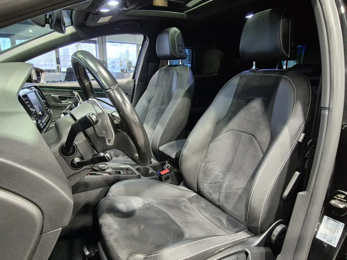 2.0 TSI CUPRA 300 Tuning Stage3 | Alarm klasse3 | 19" | Panorama | LED | Zeer compleet