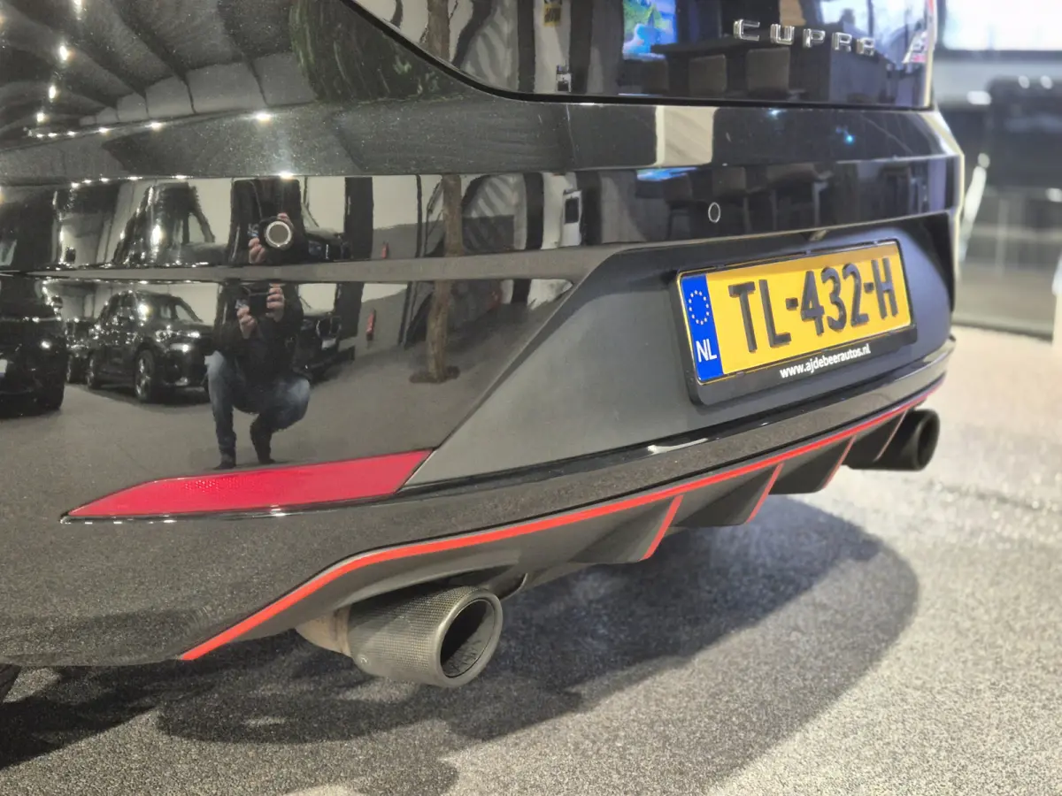 2.0 TSI CUPRA 300 Tuning Stage3 | Alarm klasse3 | 19" | Panorama | LED | Zeer compleet