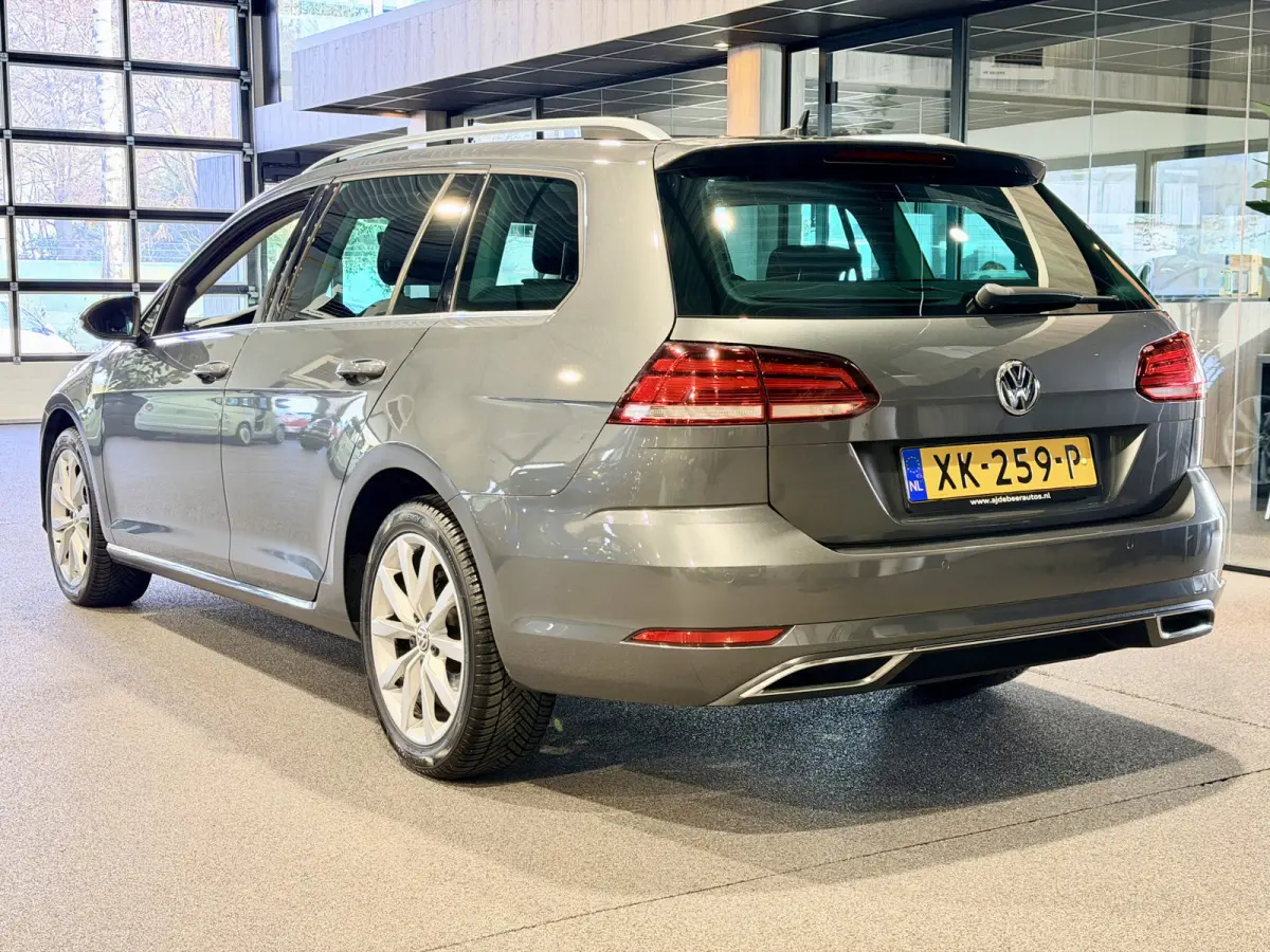 1.0 TSI Highline Virtual | Navigatie | Stoelverwarming | Massage stoelen | Carplay/Android | Cruise control