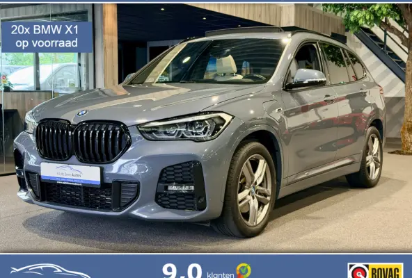 xDrive25e High Executive M-Sport | Panorama | Crème leder | Camera | Navigatie Plus