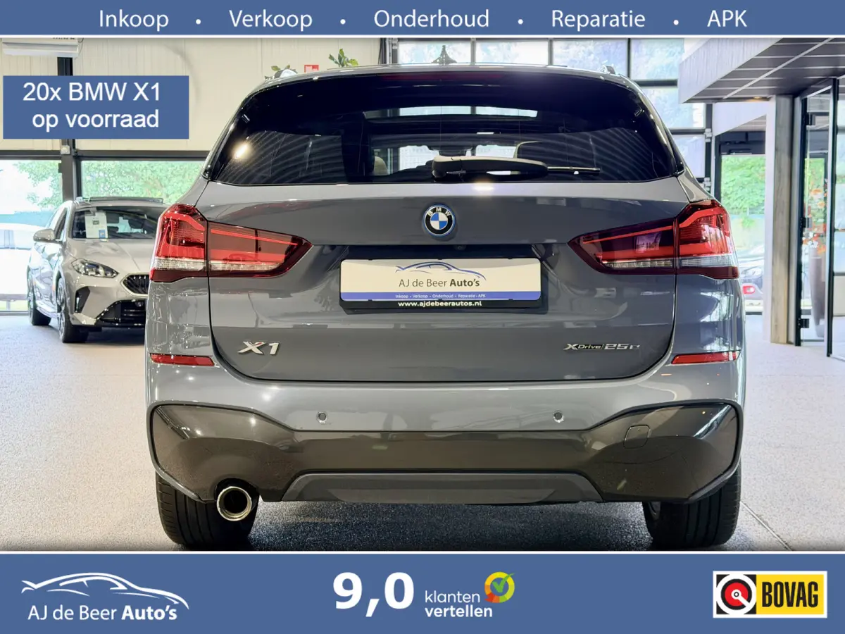 xDrive25e High Executive M-Sport | Panorama | Crème leder | Camera | Navigatie Plus