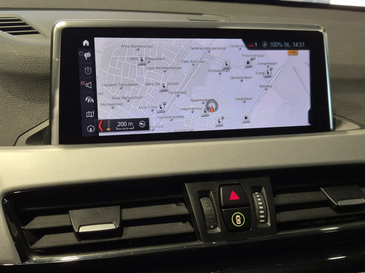 xDrive25e Executive Camera | LED | Stoelverwarming | 4x4 | 1e eigenaar