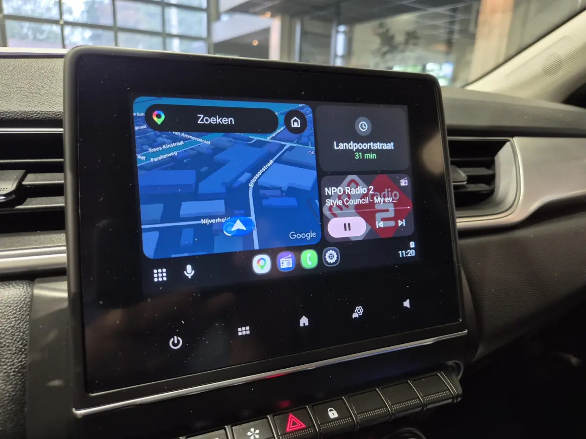 1.3 TCe 140 Intens Automaat| Carplay-Android | Camera| Bi-Tone | Cruise | LED