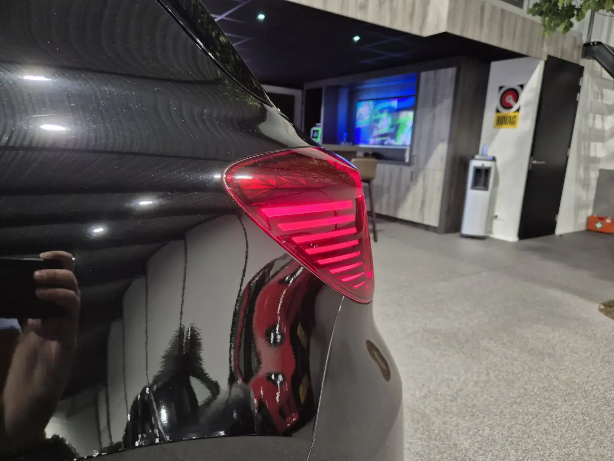 1.3 TCe 140 Intens Automaat| Carplay-Android | Camera| Bi-Tone | Cruise | LED