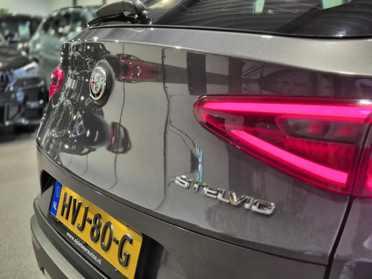 2.0 T AWD Veloce Pano | Harman-Kardon | Camera | Leder | Verw. stoelen-stuur | Trekhaak