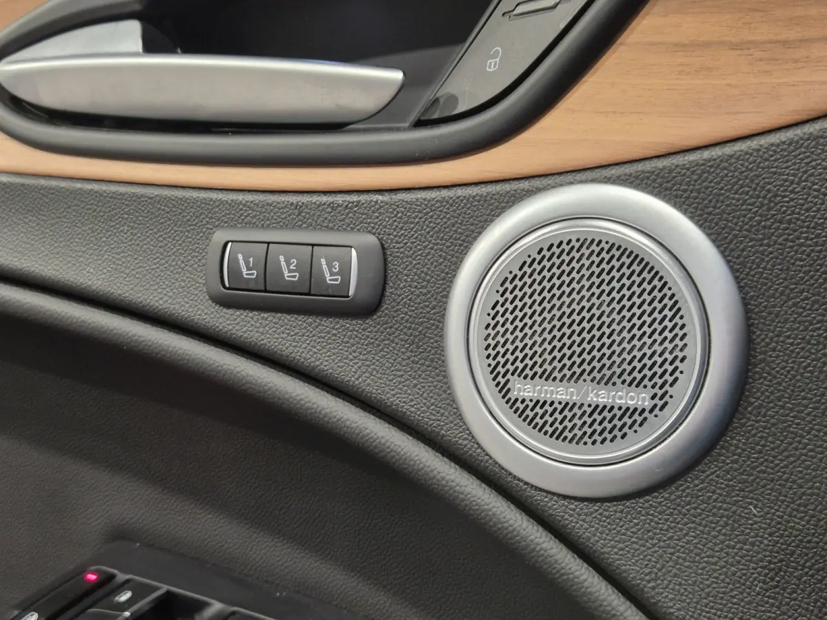 2.0 T AWD Veloce Pano | Harman-Kardon | Camera | Leder | Verw. stoelen-stuur | Trekhaak