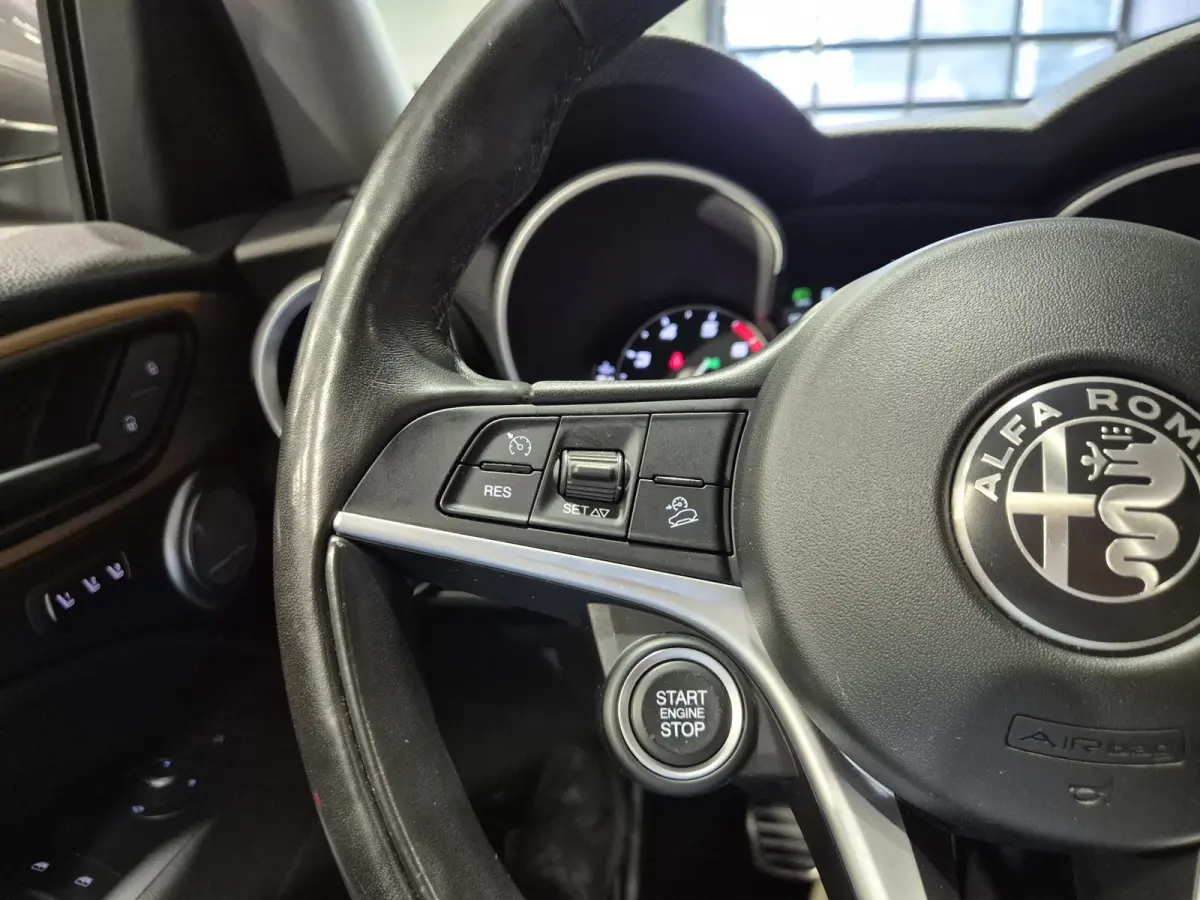 2.0 T AWD Veloce Pano | Harman-Kardon | Camera | Leder | Verw. stoelen-stuur | Trekhaak