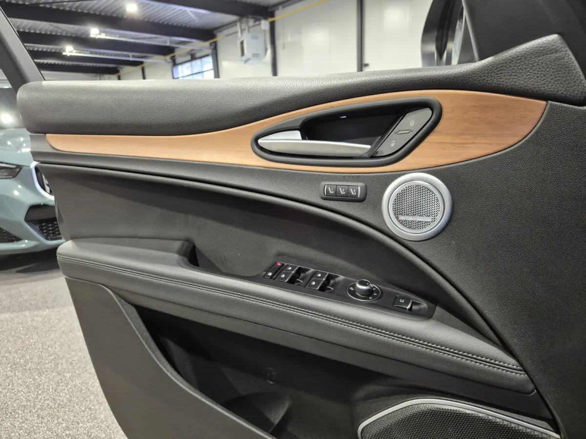 2.0 T AWD Veloce Pano | Harman-Kardon | Camera | Leder | Verw. stoelen-stuur | Trekhaak