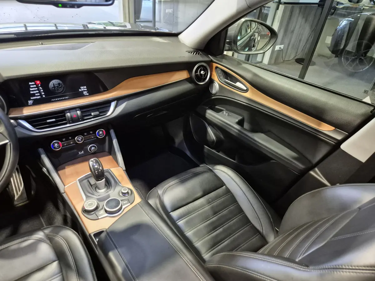 2.0 T AWD Veloce Pano | Harman-Kardon | Camera | Leder | Verw. stoelen-stuur | Trekhaak