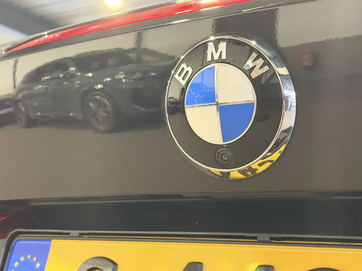 420i High Executive H/K | Camera |Stoel/stuur/nek verwarming | Carplay | Navigatie