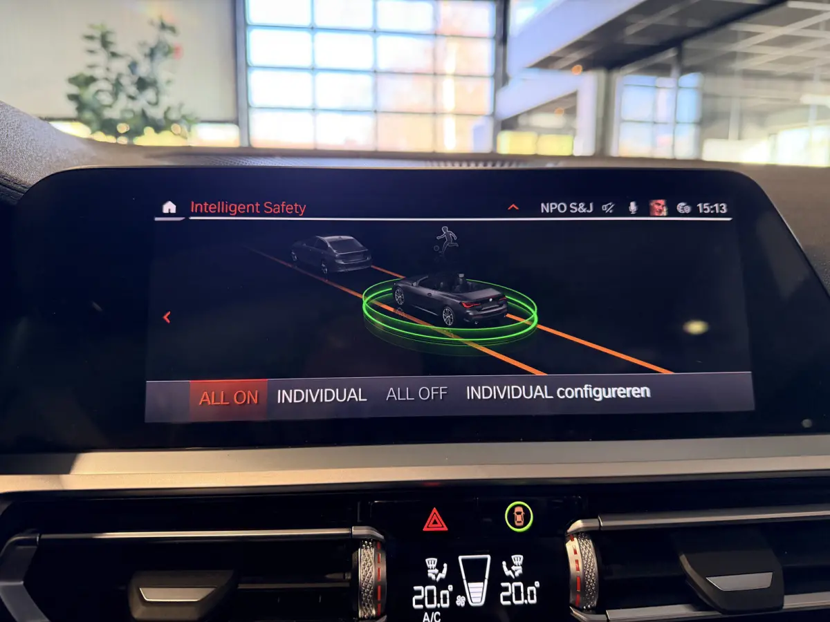 420i High Executive H/K | Camera |Stoel/stuur/nek verwarming | Carplay | Navigatie