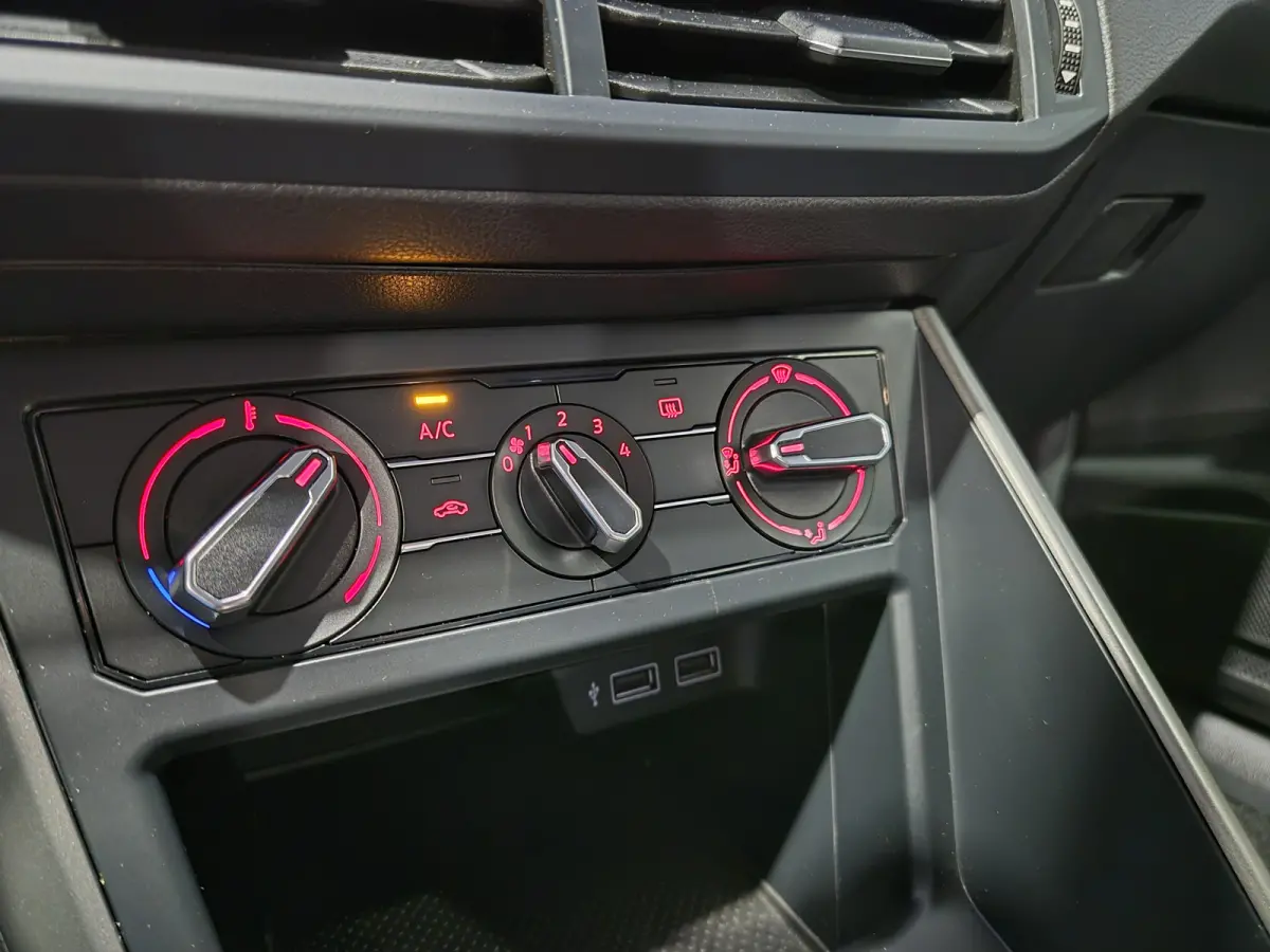 1.0 TSI Comfortline DSG | Navi | Airco | Android/Carplay | Nette auto | NAP