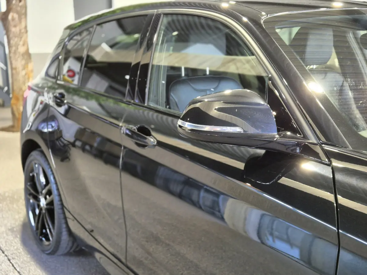 M-Sport Shadow Edition Camera | Leder | Stoelverwarming | Zwarte hemel | CarPlay | Cruise