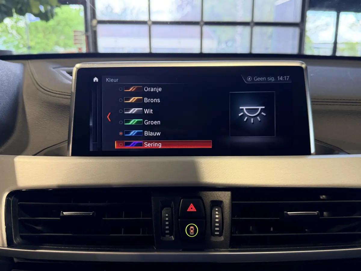 xDrive25e Executive M-Sport | 19” | Camera | Trekhaak | Stoelverwarming | 4x4