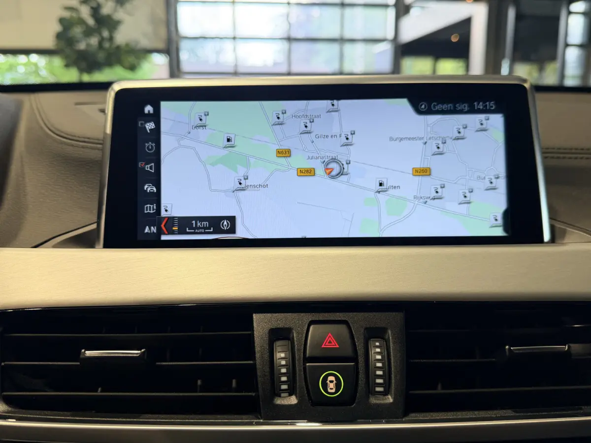 xDrive25e Executive M-Sport | 19” | Camera | Trekhaak | Stoelverwarming | 4x4