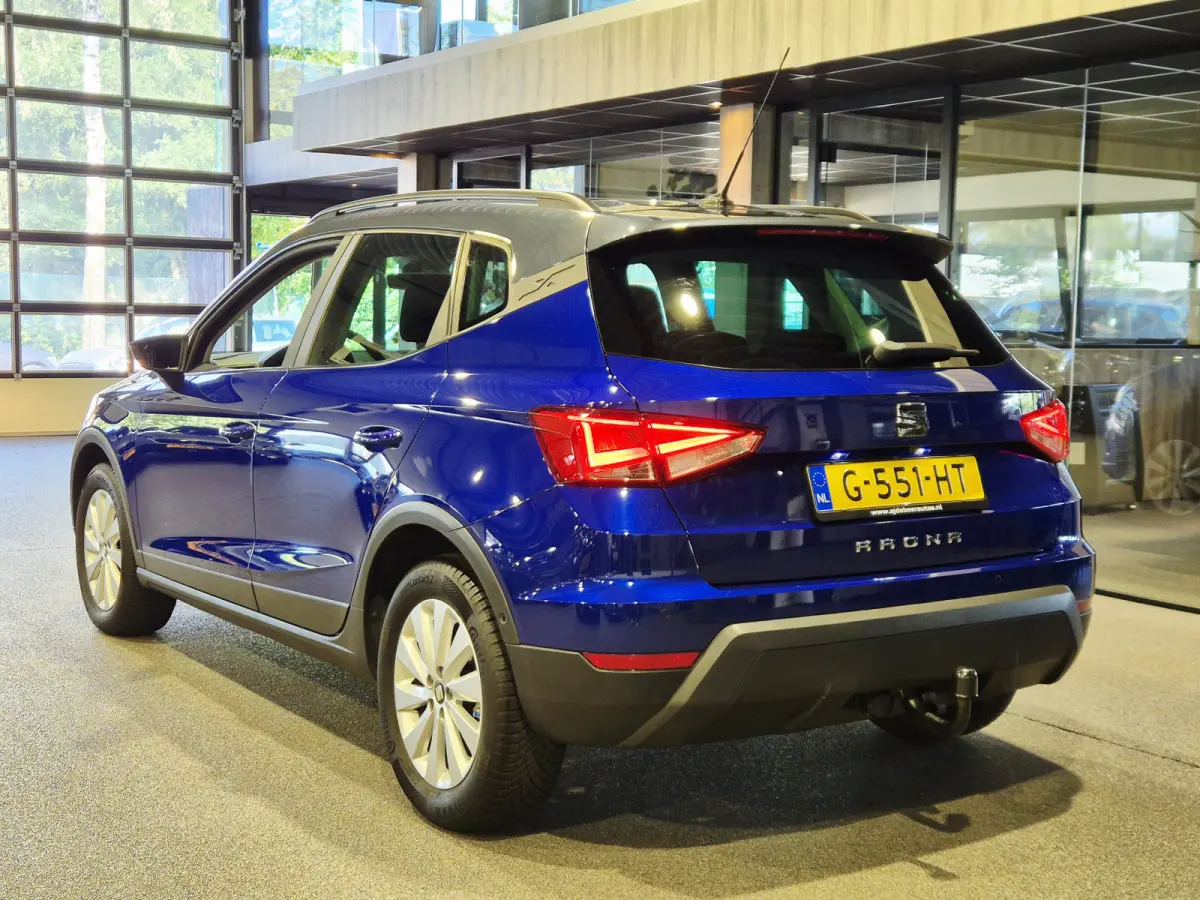 1.0 TSI Style Business Intense Two-tone | Trekhaak | Navigatie | Digitaal dashboard | Carplay-Android