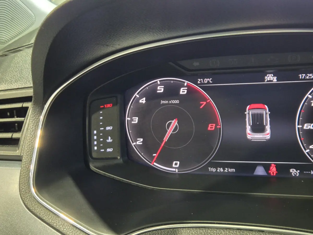 1.0 TSI Style Business Intense Two-tone | Trekhaak | Navigatie | Digitaal dashboard | Carplay-Android