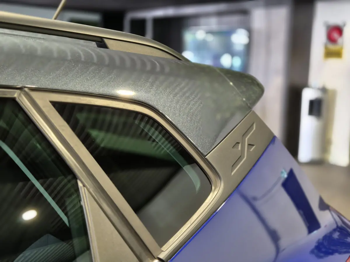 1.0 TSI Style Business Intense Two-tone | Trekhaak | Navigatie | Digitaal dashboard | Carplay-Android