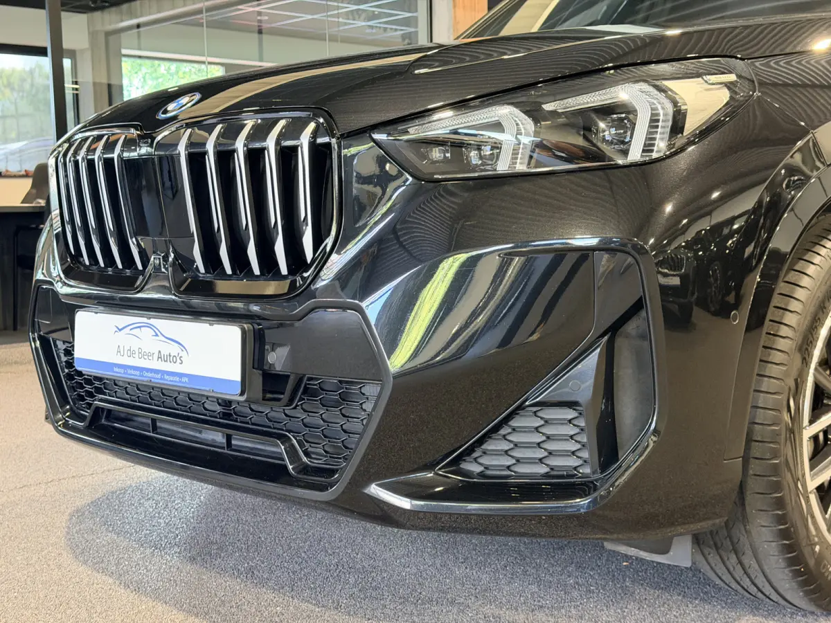 xDrive25e M-Sport | 360 Camera | Stoelverwarming | HUD