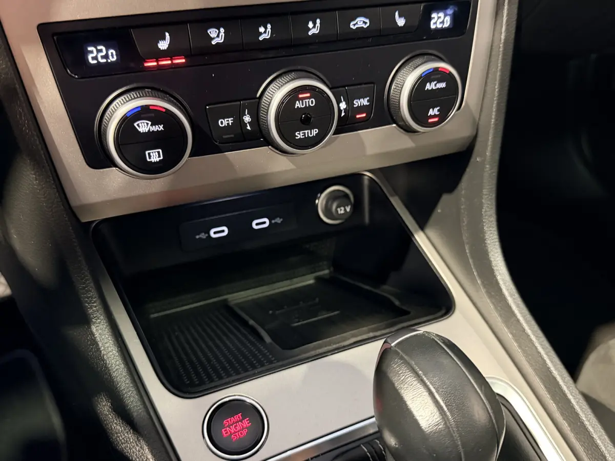 1.5 TSI Xperience Business Intense Panorama | 360 Camera | el. Trekhaak | Virtual | Stuur/Stoel verwarming