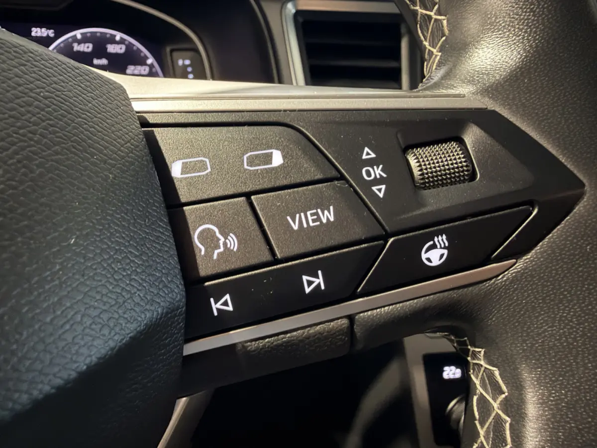 1.5 TSI Xperience Business Intense Panorama | 360 Camera | el. Trekhaak | Virtual | Stuur/Stoel verwarming