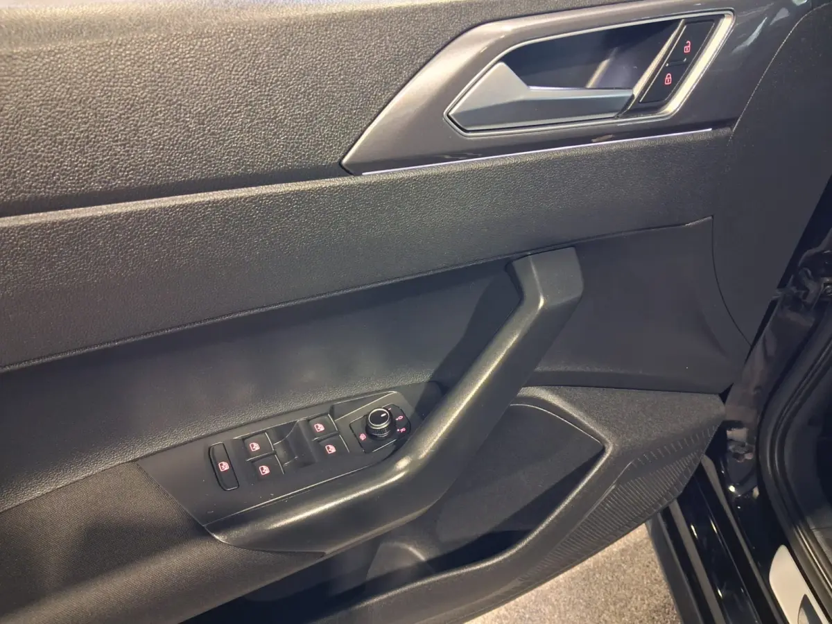 2.0 TSI GTI 200 PK | Virtual | DSG | Camera | CarPlay/Android