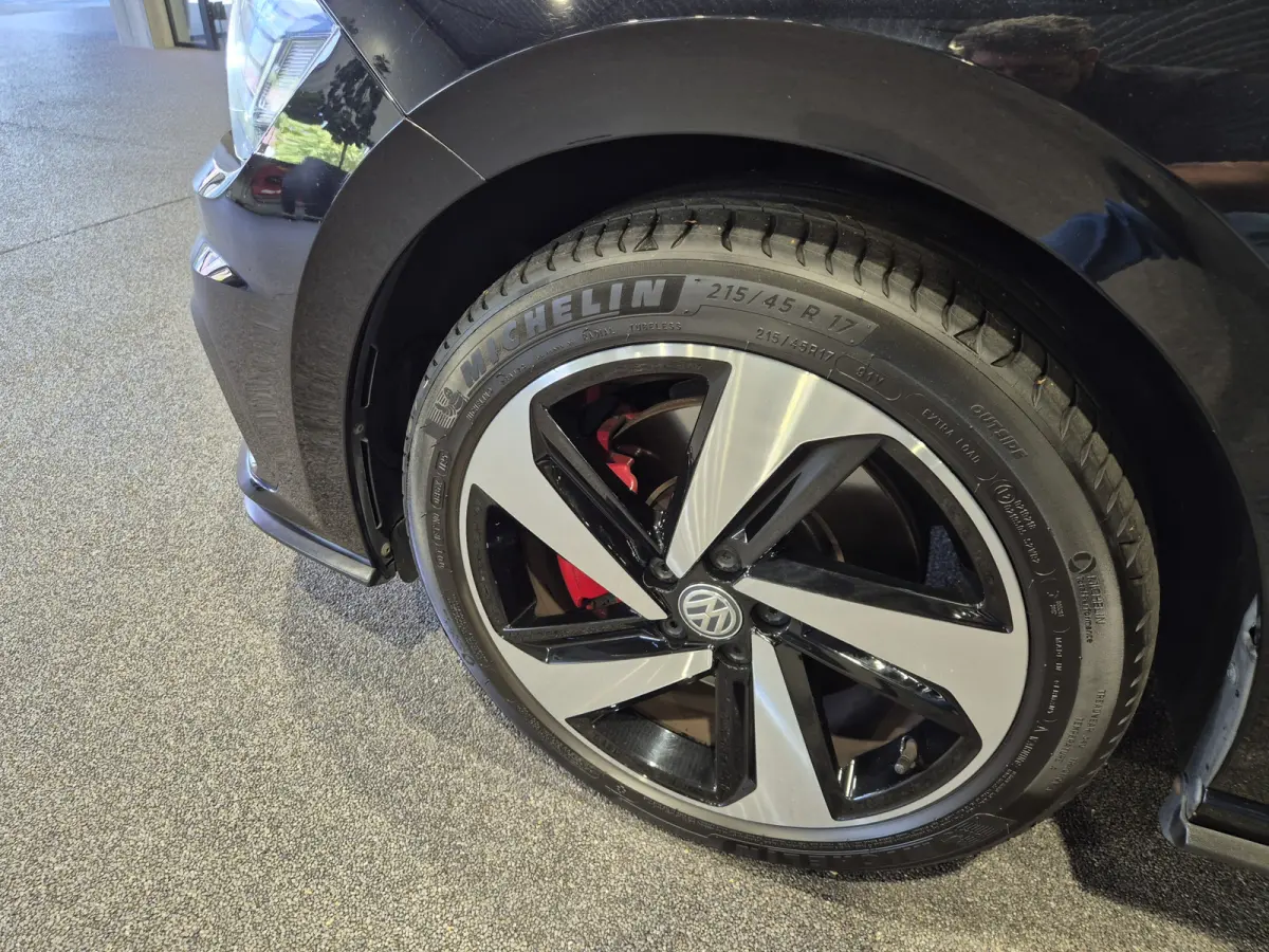 2.0 TSI GTI 200 PK | Virtual | DSG | Camera | CarPlay/Android
