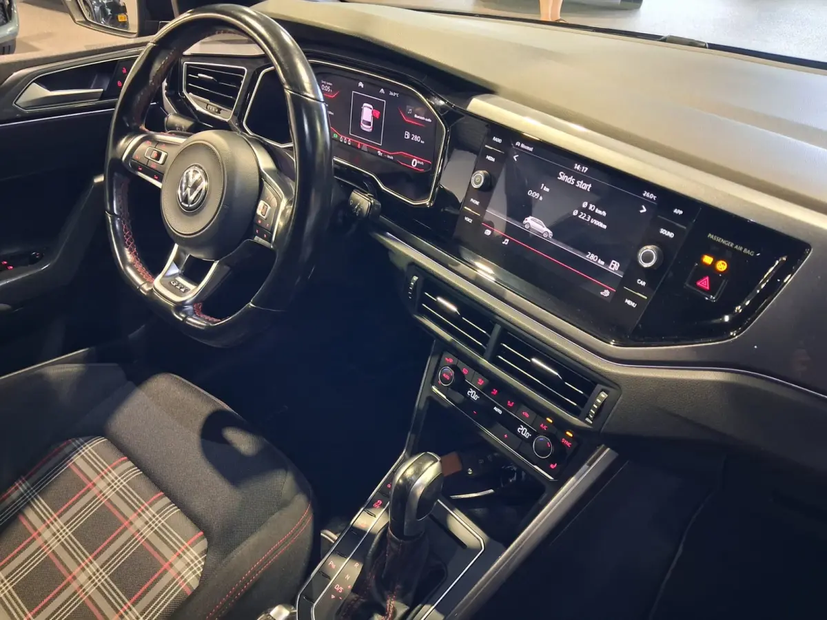 2.0 TSI GTI 200 PK | Virtual | DSG | Camera | CarPlay/Android