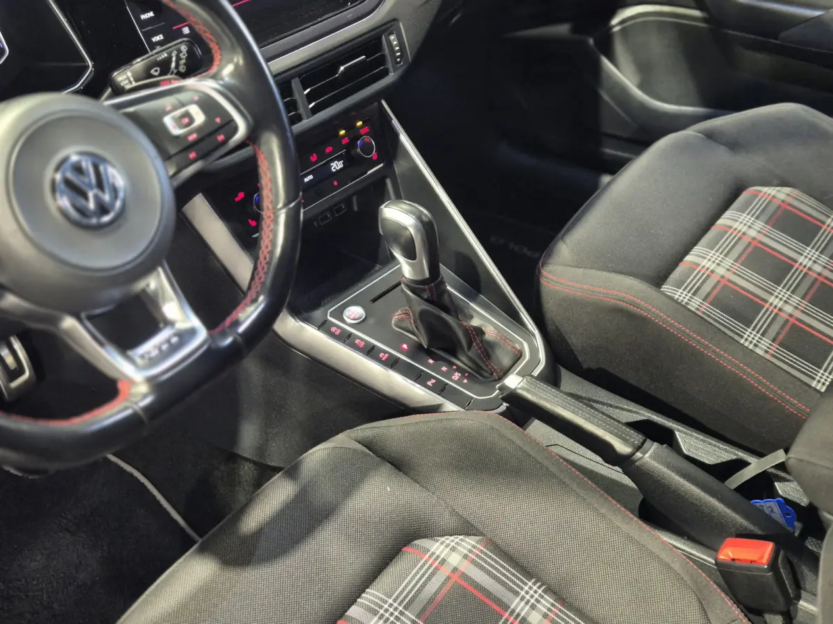 2.0 TSI GTI 200 PK | Virtual | DSG | Camera | CarPlay/Android