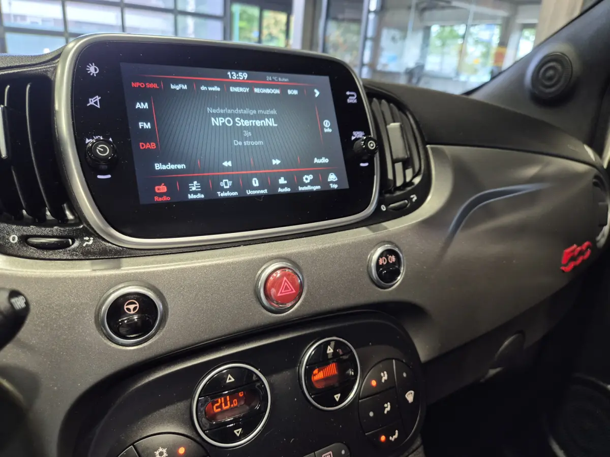 1.0 Dolcevita Navigatie | Android-Carplay | Leder | Cruise | Airco