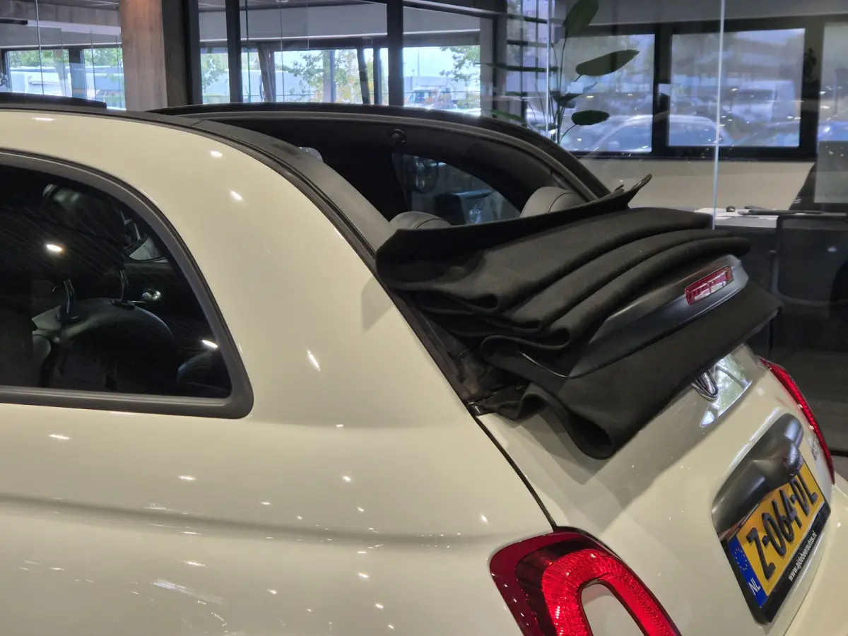 1.0 Dolcevita Navigatie | Android-Carplay | Leder | Cruise | Airco