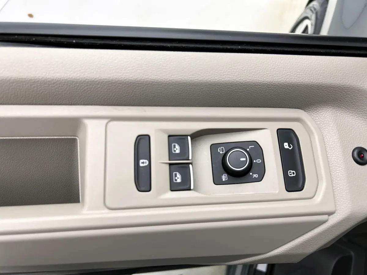 1.5 eHybrid L2 Bulli Edition 4Motion 245PK | Trekhaak | Airco | Navigatie met Apple Carplay/Android Auto | Achteruitrijcamera | Stoelverwarming | Cruise Control | Dynamisch onderstel | Anti-
