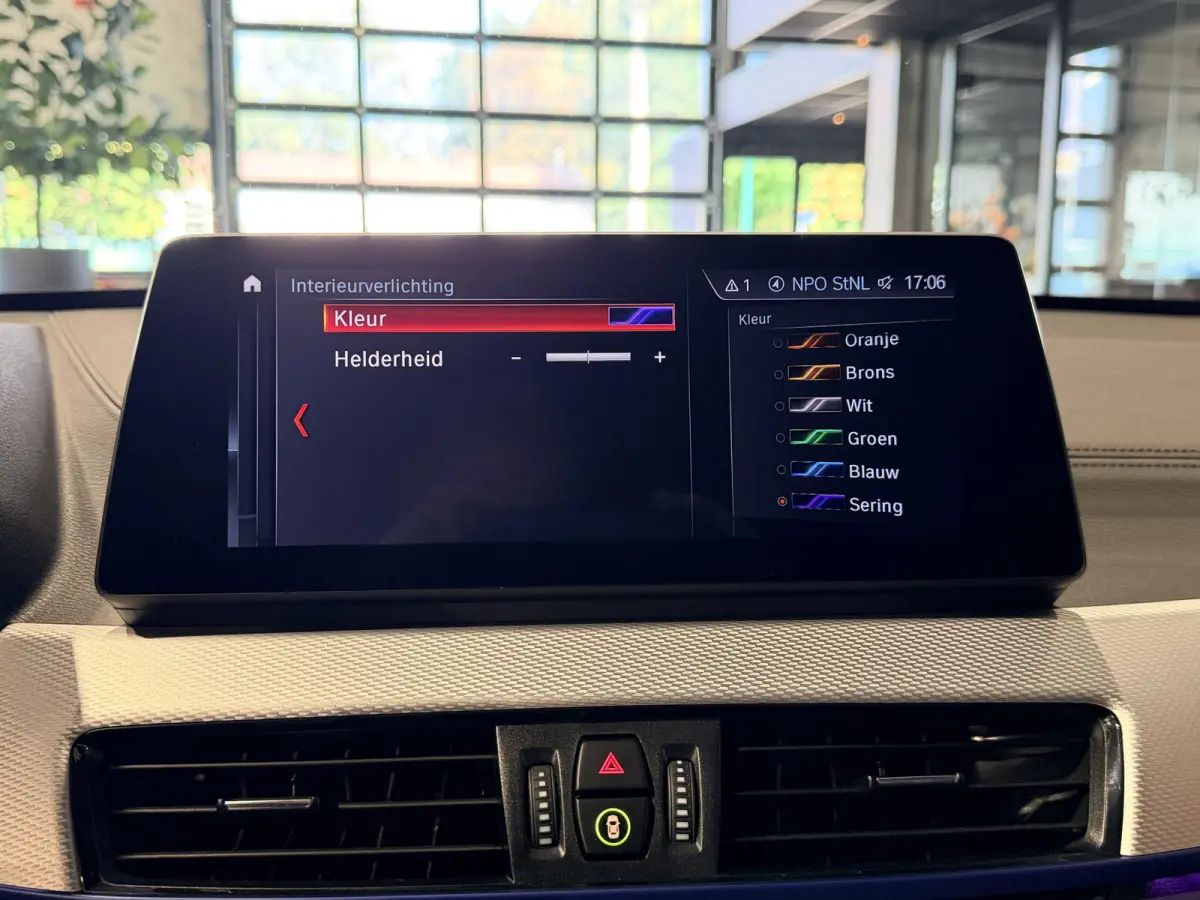 xDrive25e High Executive M-Sport | Panorama | HUD | Camera | Carplay