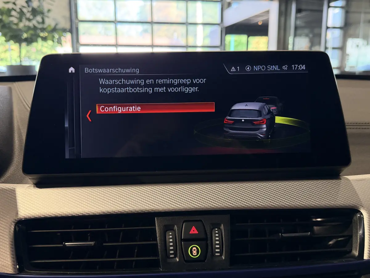 xDrive25e High Executive M-Sport | Panorama | HUD | Camera | Carplay