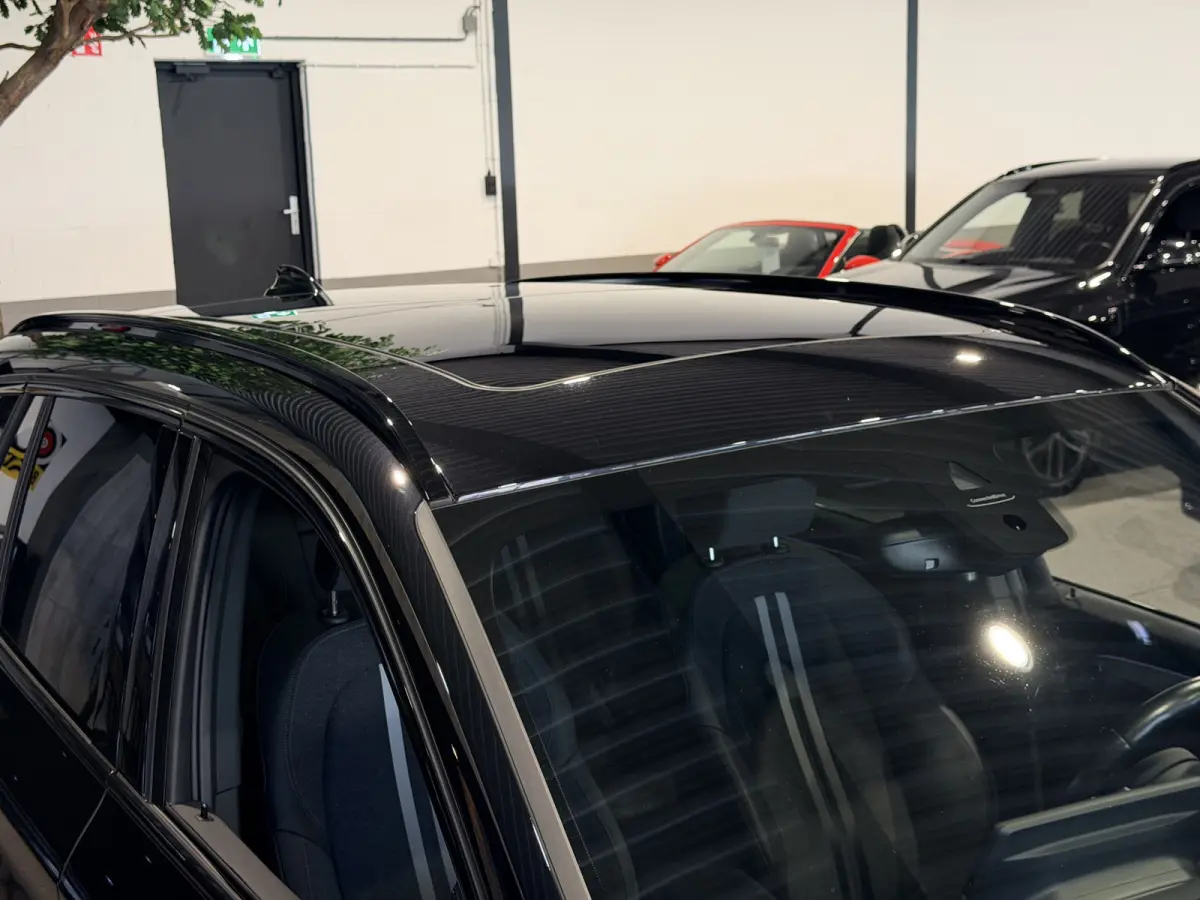 xDrive25e High Executive M-Sport | Panorama | HUD | Camera | Carplay