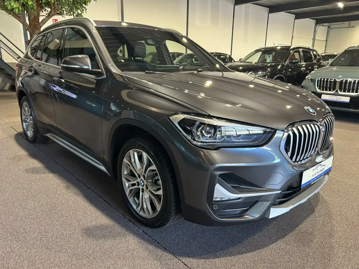 xDrive25e Executive X-Line | Camera | Stoelverwarming | HUD | Navigatie