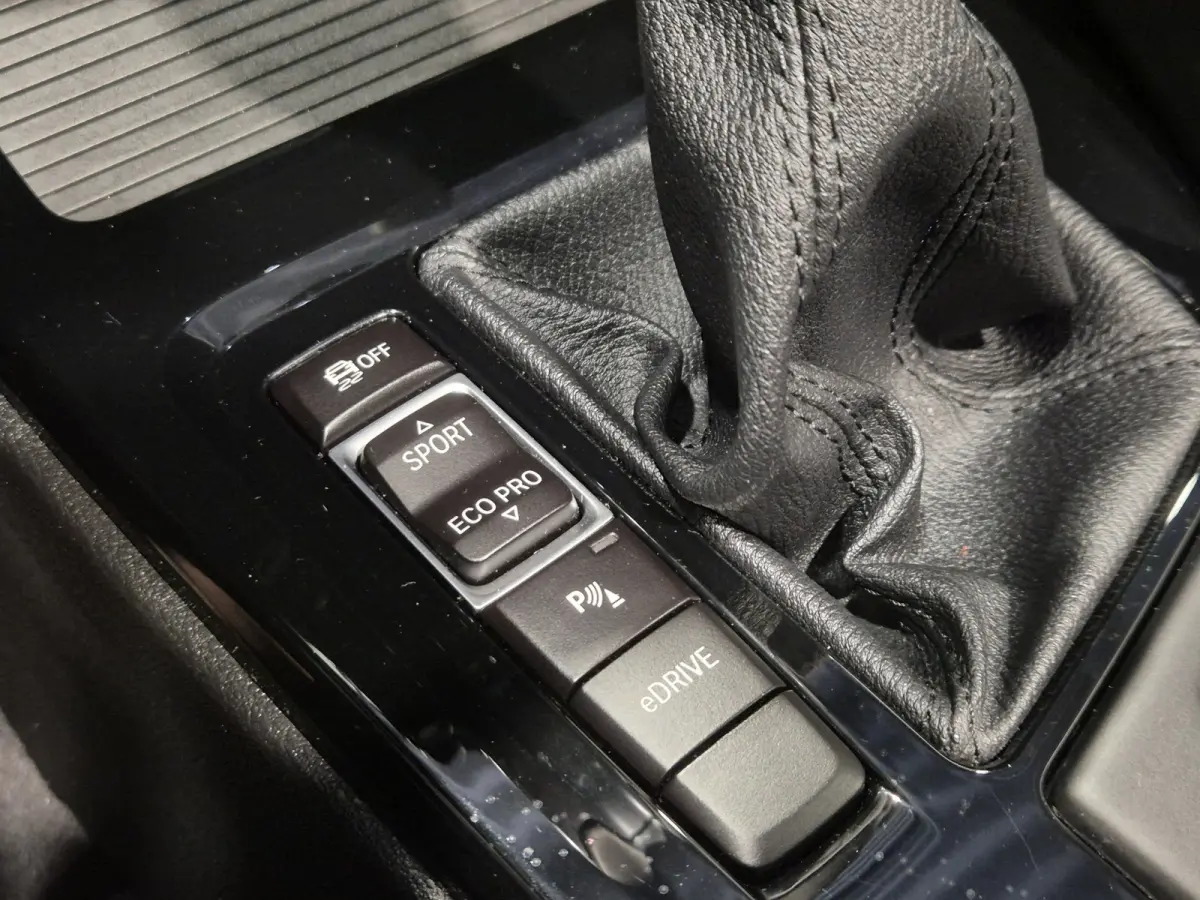 xDrive25e eDrive Edition M-Sport | Panorama | 19” | Camera | Electrische stoelen | CarPlay