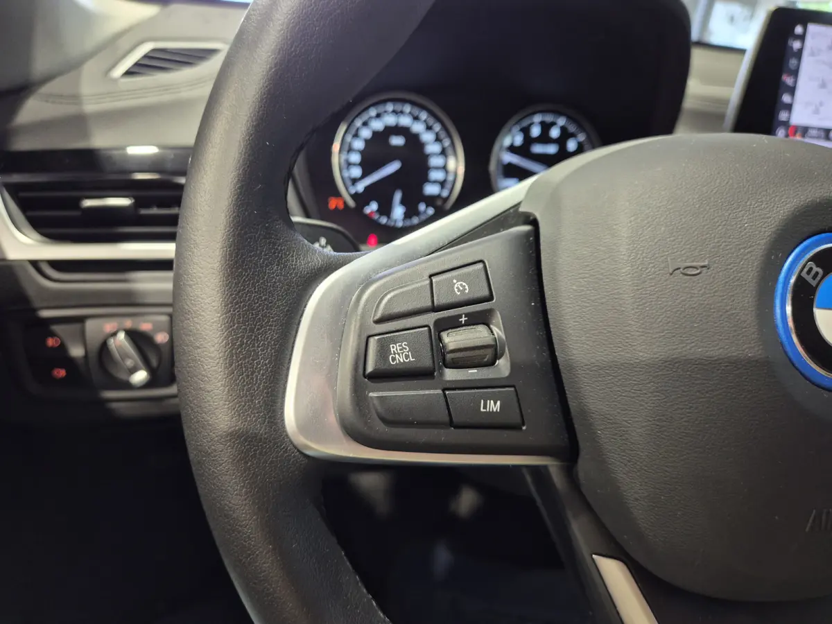 xDrive25e Executive Sportline | Sparkling Brown | Camera | HUD | Stoelverwarming